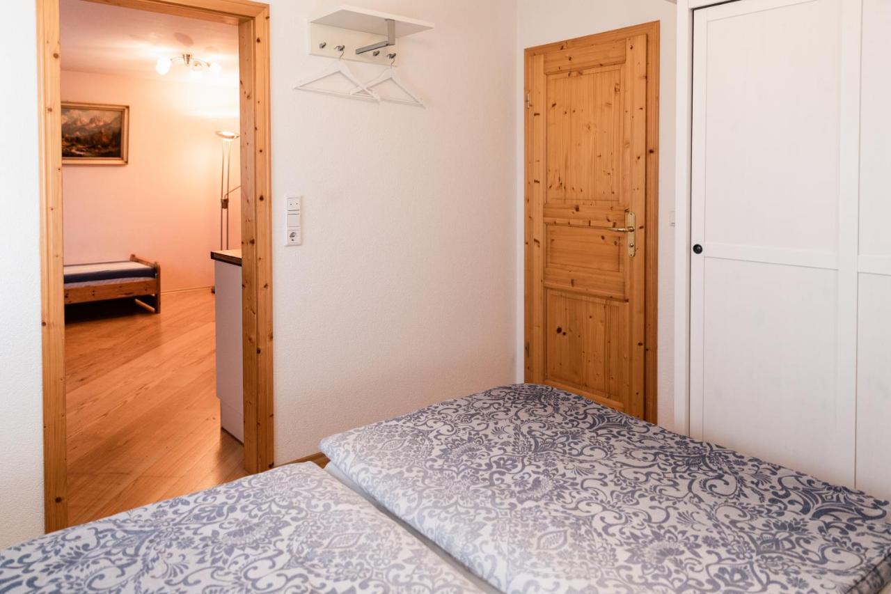Ferienwohnung "Johann" Meckenbeuren Esterno foto
