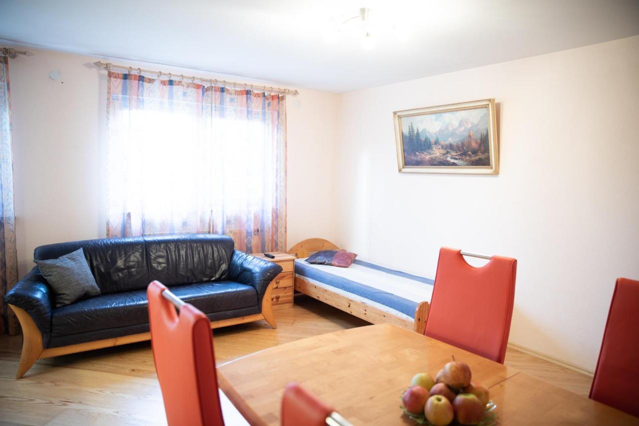 Ferienwohnung "Johann" Meckenbeuren Esterno foto