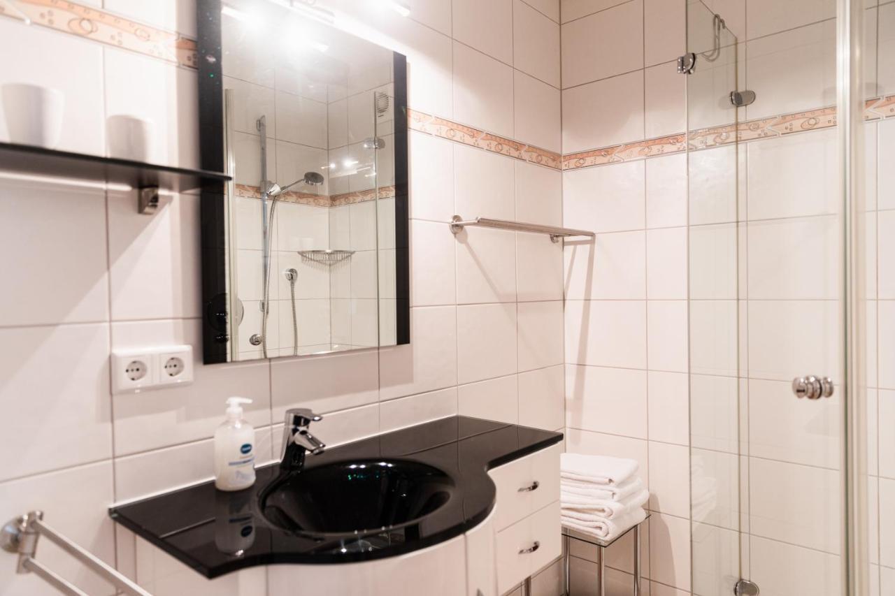 Ferienwohnung "Johann" Meckenbeuren Esterno foto